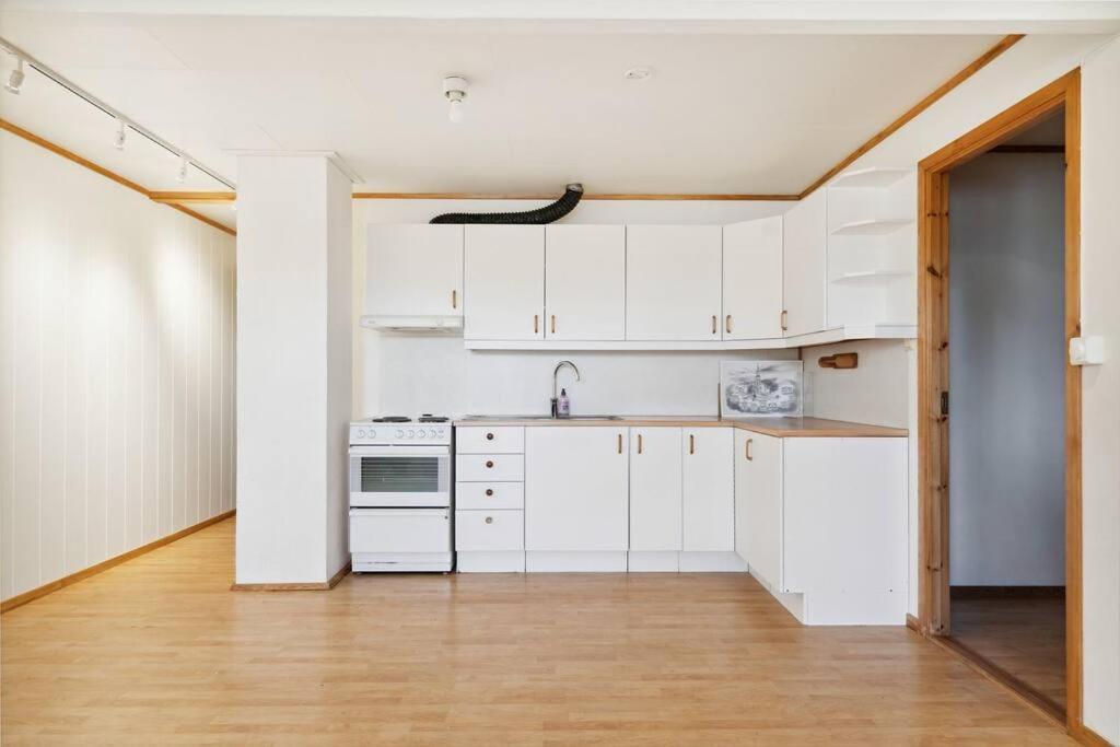 60 Sqm Apartment A - Free Parking! ترومسو المظهر الخارجي الصورة